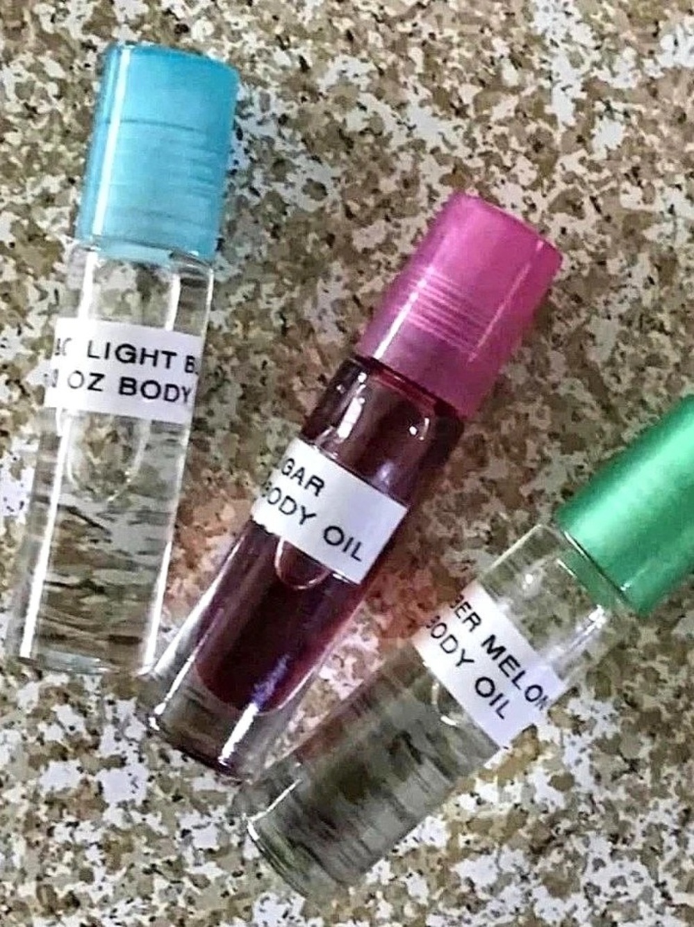 Body Oil Samples in Clear & Purple NWT